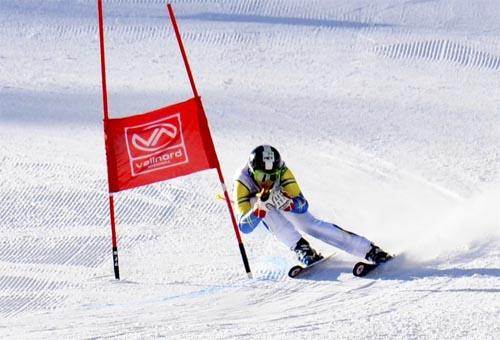 O jovem atleta brasileiro de Ski Alpino Nathan Alborghetti ganhou duas inéditas medalhas de bronze durante o Troféu Borrufa, realizado essa semana em Andorra, na Europa / Foto: Divulgação